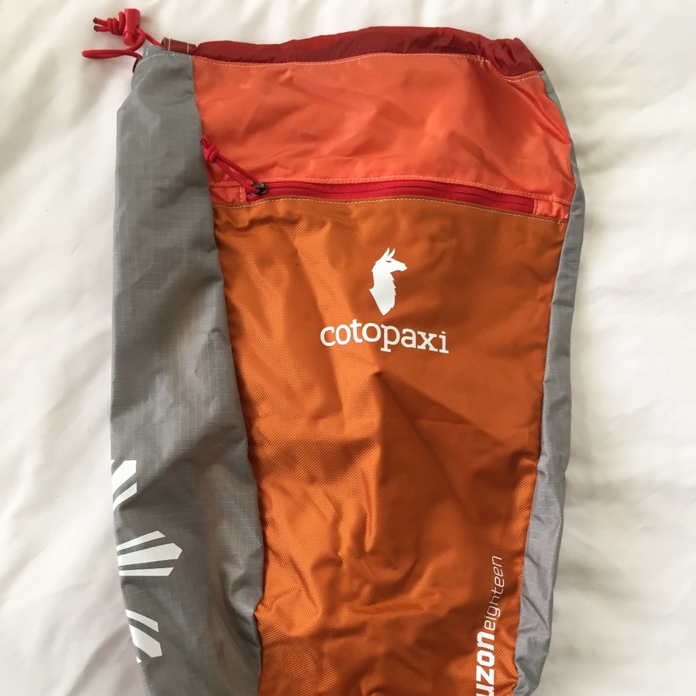 Cotopaxi Luzon Del Dia Backpack 18 L